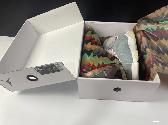 Retro Grey Neutral Air Jordan CT8528-002 7 0702